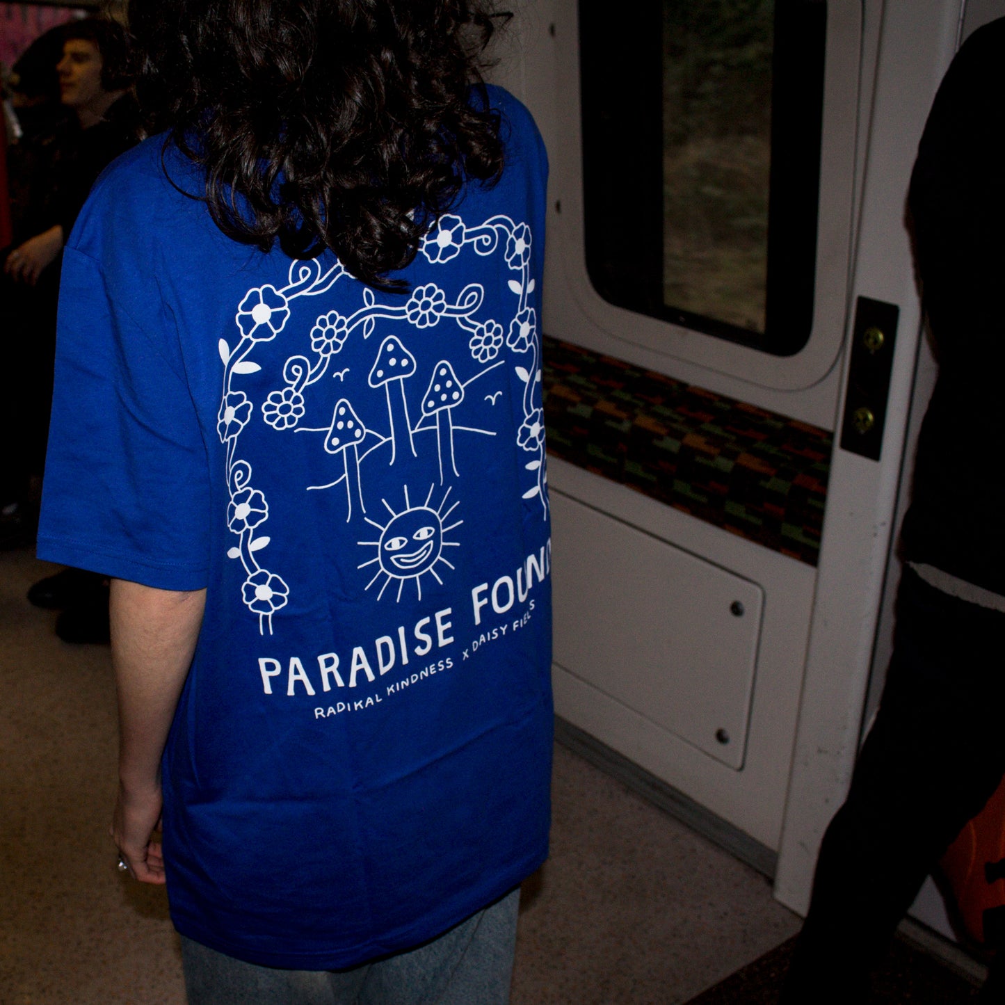 Vegan activism T-Shirt 'Paradise found' portrait back