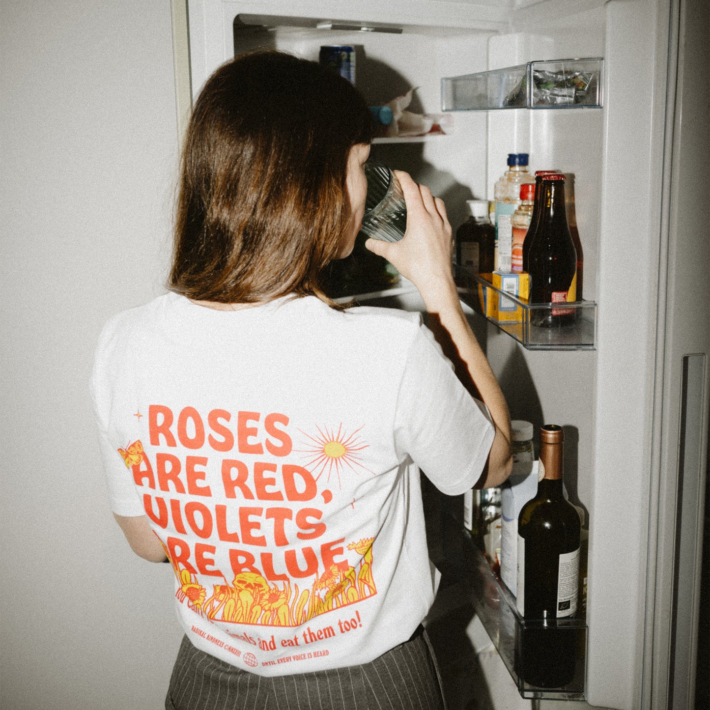 Vegan activism T-Shirt 'Roses are red, violets are blue, you can't love animals and eat them too', white, portrait back