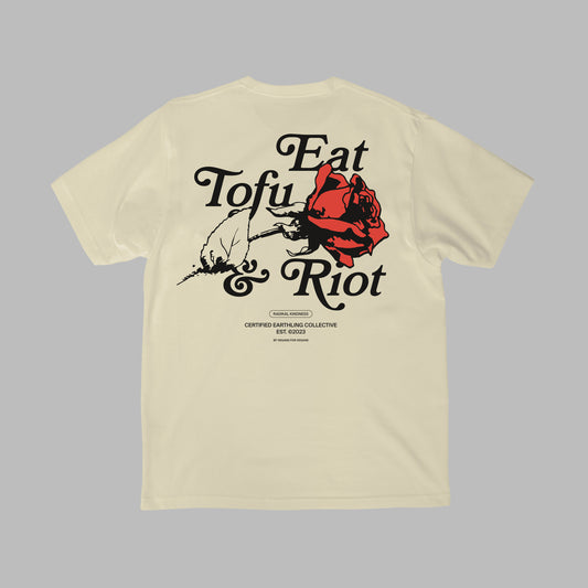 Vegan activism T-Shirt 'Eat tofu and riot', backprint
