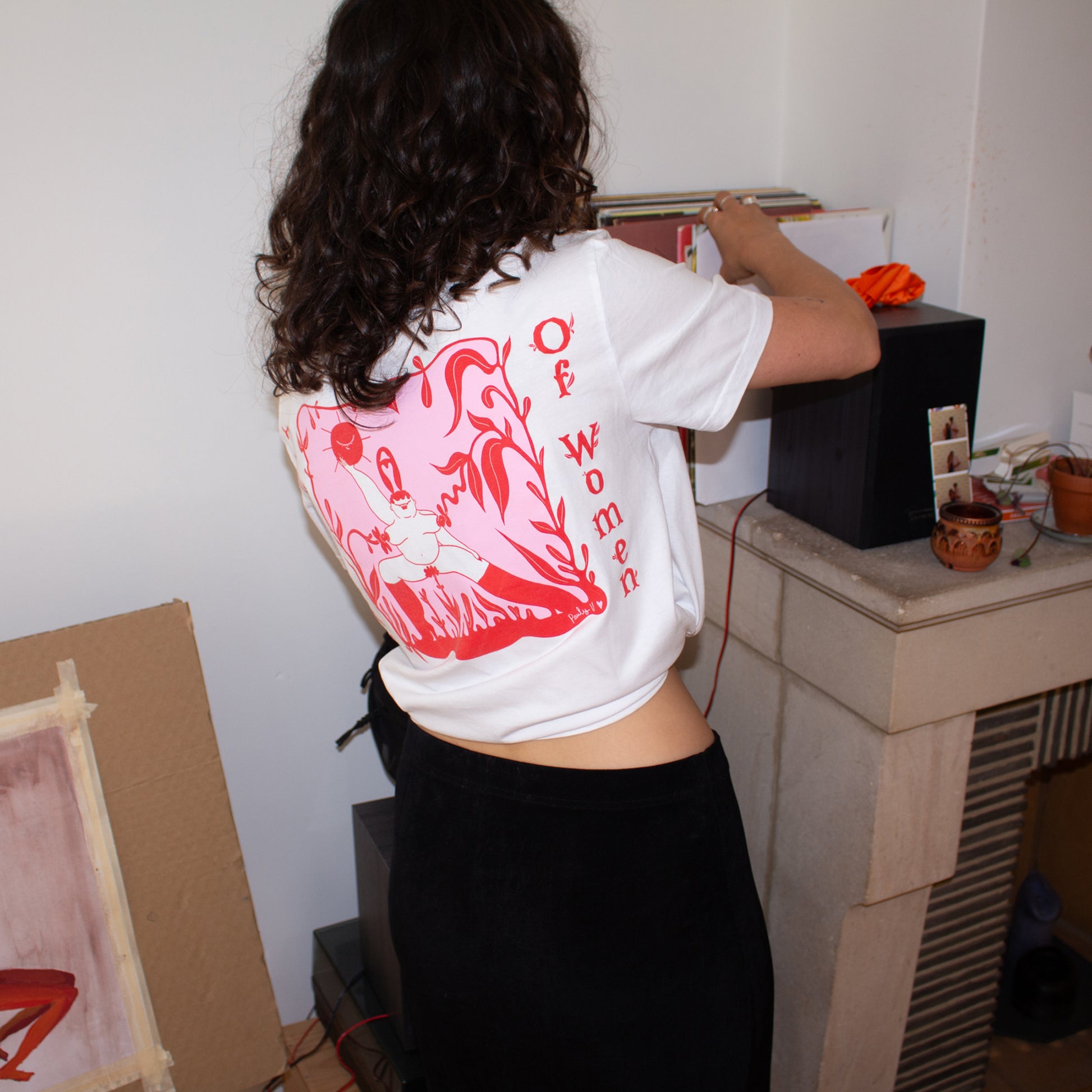 Feminist T-Shirt 'The rise of women', portrait, backprint